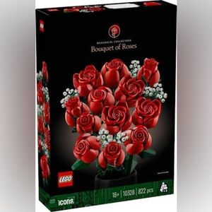 LEGO Botanical Collection Red Rose Bouquet Pieces